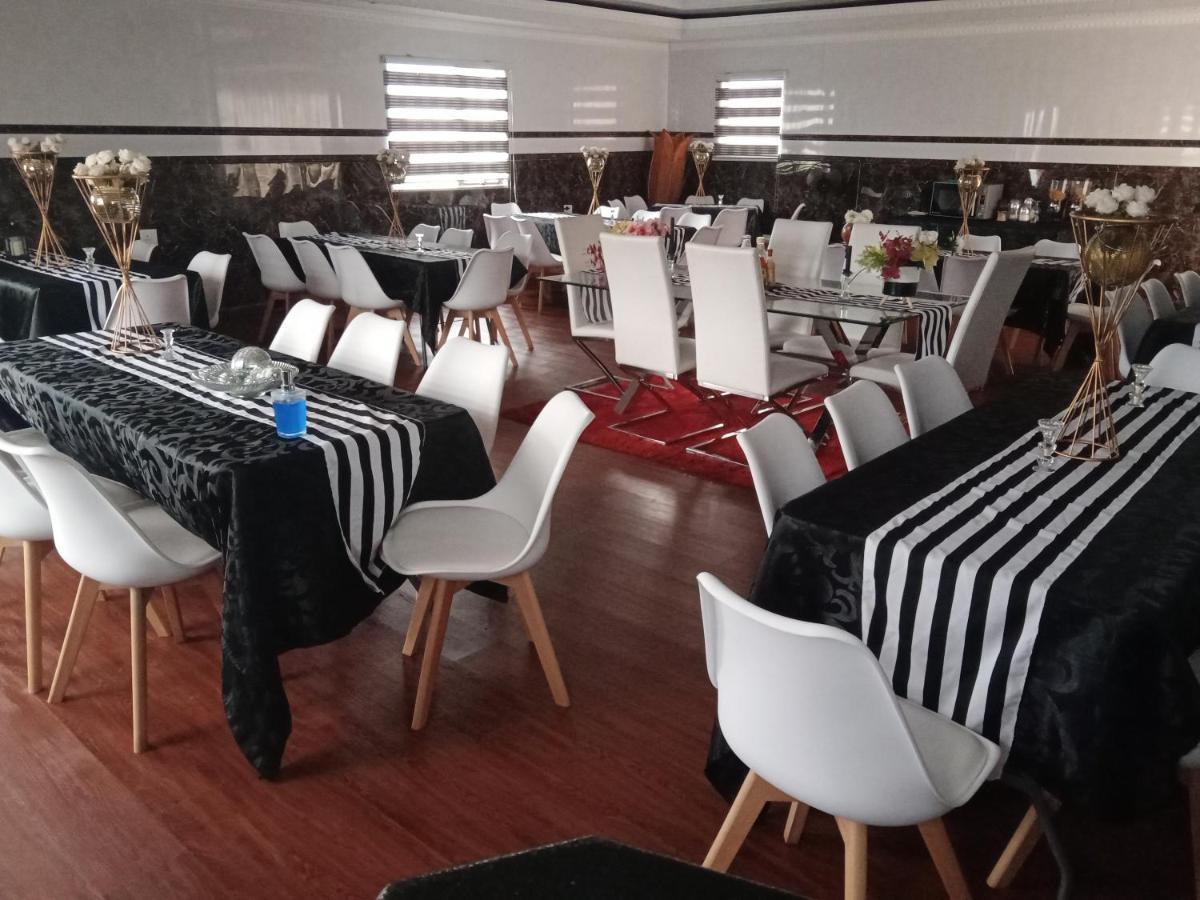Twilight Breeze Lodge Phuthaditjhaba ภายนอก รูปภาพ