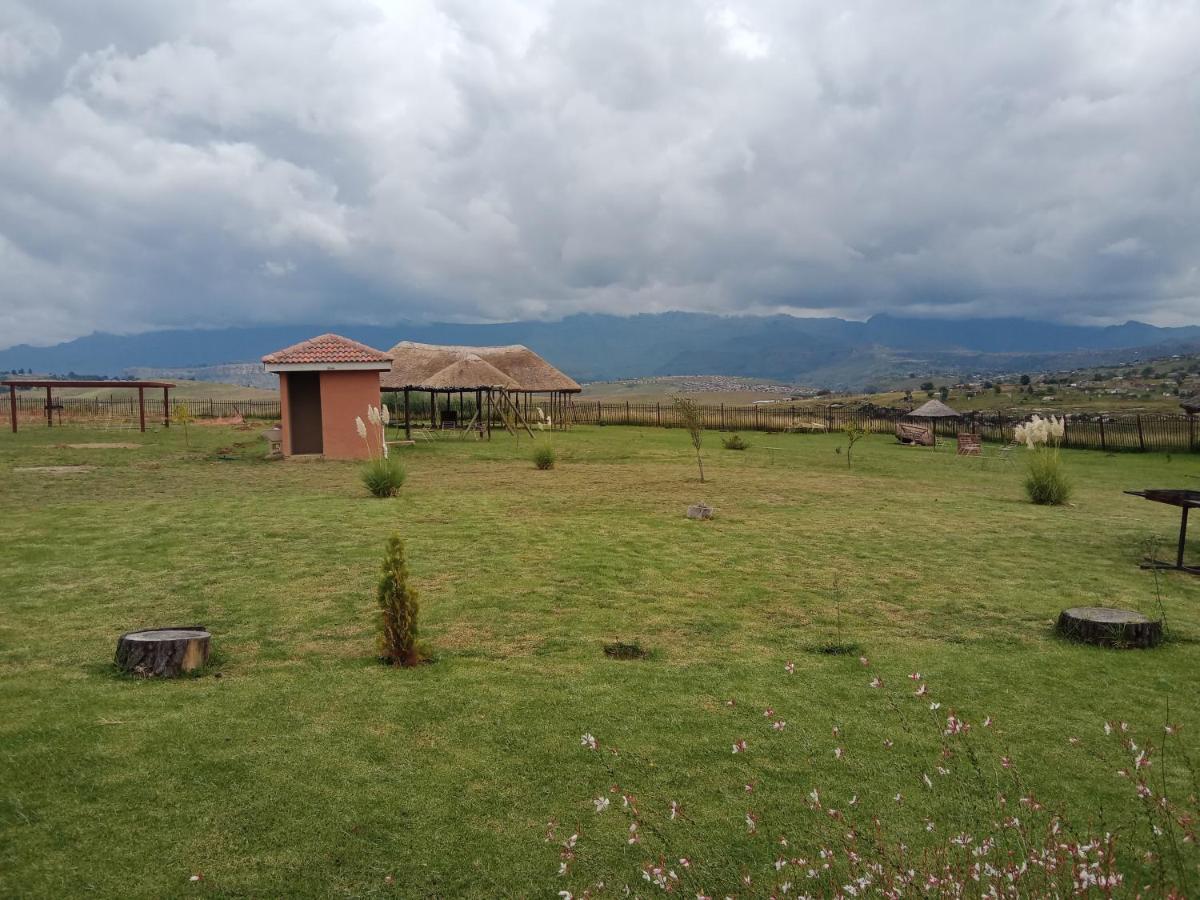Twilight Breeze Lodge Phuthaditjhaba ภายนอก รูปภาพ